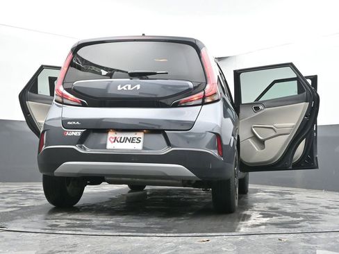 Used 2025 Kia Soul LX w/ LX Technology Package image 91