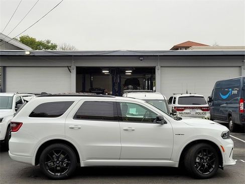 New 2026 Dodge Durango GT image 8