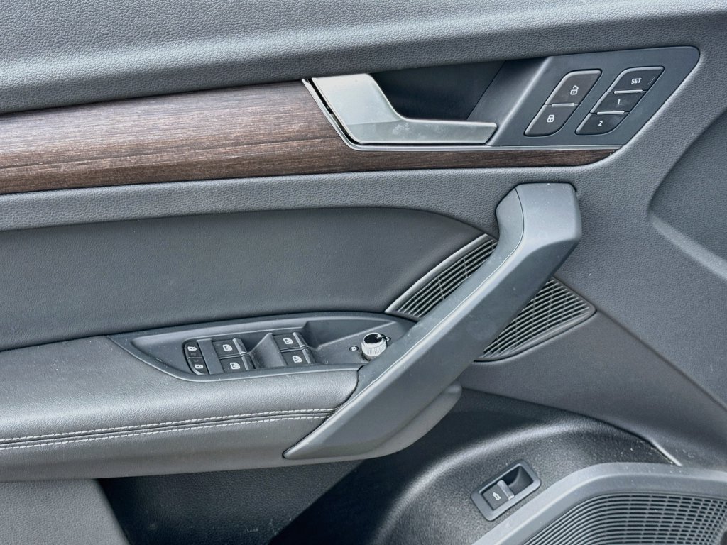 Certified 2023 Audi Q5 2.0T Premium Plus AWD/4WD image 19