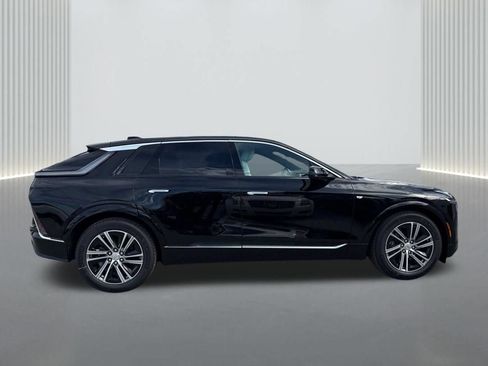 New 2026 Cadillac Lyriq Premium Luxury RWD image 4