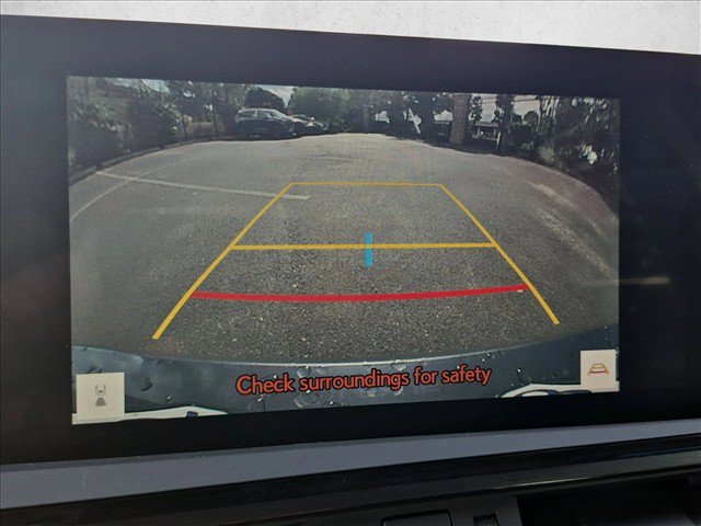Used 2025 Lexus ES 350 w/ Premium Package FWD image 13