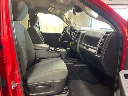 Used 2017 RAM 3500 Tradesman w/ Chrome Appearance Group AWD/4WD image 24