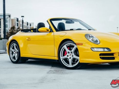 Used 2006 Porsche 911 Carrera 4S image 39