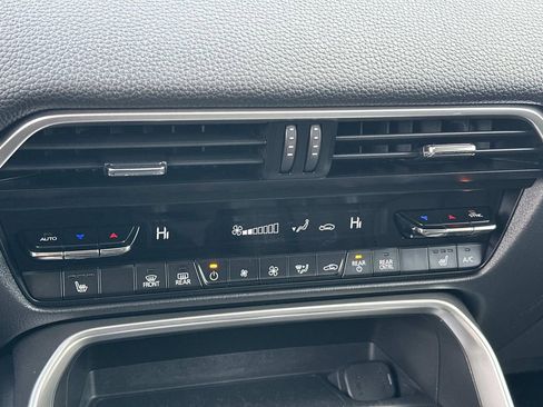 Certified 2024 MAZDA CX-90 Plug-In Hybrid w/ Preferred image 14