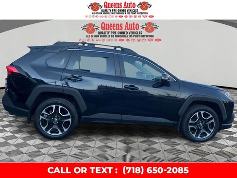 Used 2019 Toyota RAV4 Adventure w/ Advanced Technology Package AWD/4WD image 8