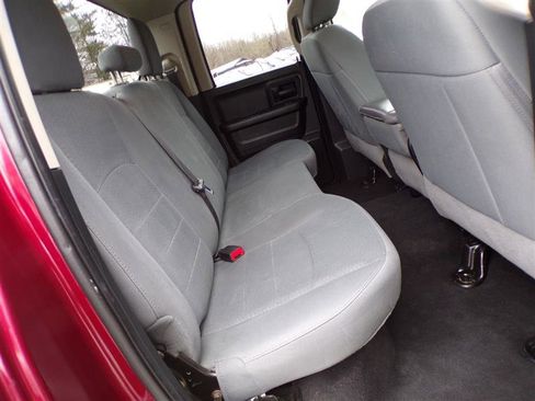 Used 2018 RAM 1500 Express image 22