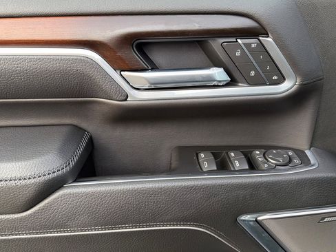 New 2026 GMC Sierra 3500 Denali w/ Denali Reserve Package image 8