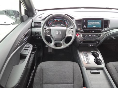 Used 2022 Honda Pilot Sport image 25