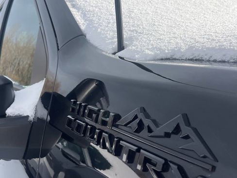 Used 2024 Chevrolet Silverado 3500 High Country w/ High Country Premium Package image 6