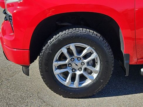Used 2023 Chevrolet Silverado 1500 RST AWD/4WD image 32