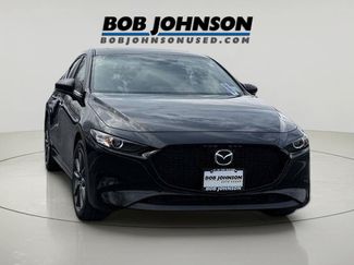 Used 2025 MAZDA MAZDA3 s FWD video 1
