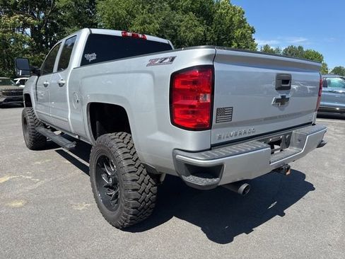 Used 2017 Chevrolet Silverado 1500 LT w/ All Star Edition AWD/4WD image 3