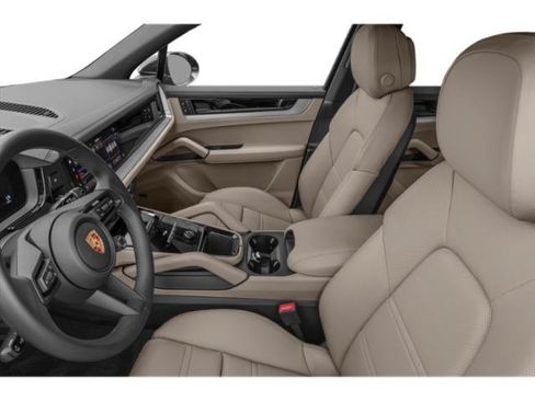 Used 2024 Porsche Cayenne AWD/4WD image 8
