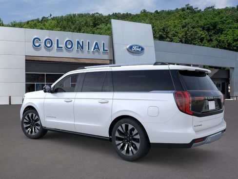 New 2025 Ford Expedition Max Platinum w/ Platinum Ultimate Package AWD/4WD image 4