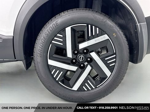 New 2026 Nissan Kicks SV w/ SV Premium Package FWD image 29