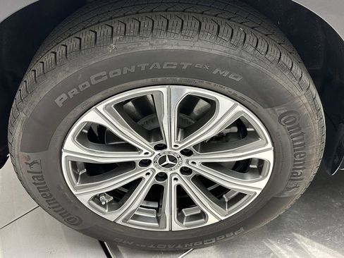 Certified 2025 Mercedes-Benz GLC 300 4MATIC image 19