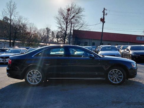 Used 2011 Audi A8 4.2 w/ Driver Assistance Pkg image 4