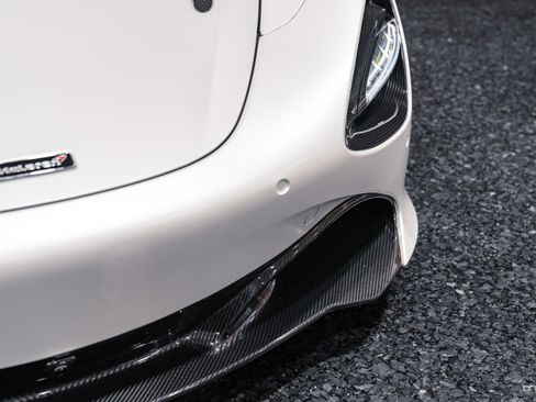 Used 2018 McLaren 720S Performance image 16