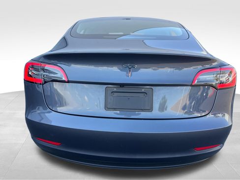 Used 2023 Tesla Model 3 Standard Range RWD image 6