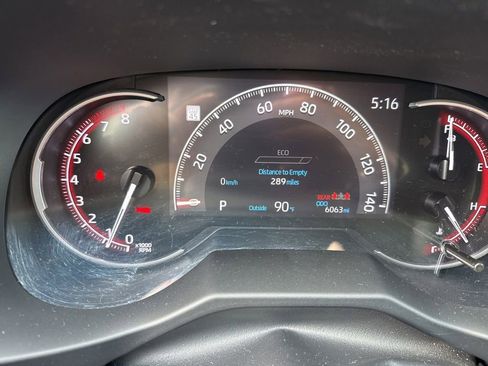 Certified 2023 Toyota RAV4 LE AWD/4WD image 9