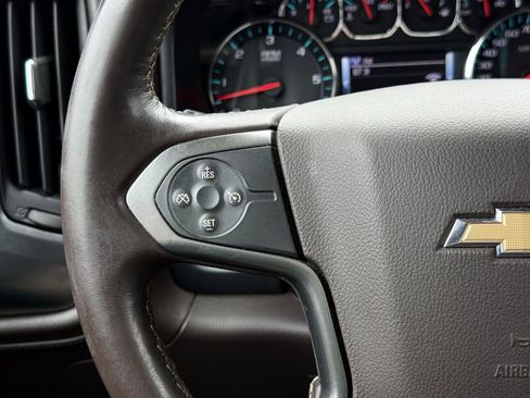 Used 2015 Chevrolet Silverado 1500 LTZ AWD/4WD image 36