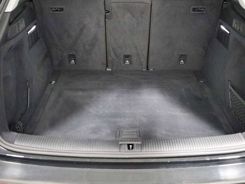 Used 2023 Audi Q5 2.0T Premium Plus w/ Premium Plus Package image 38