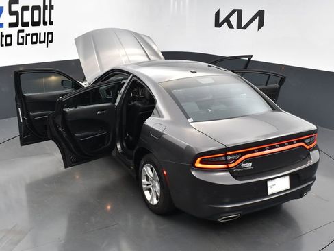 Used 2022 Dodge Charger SXT w/ Leather Interior Group image 38