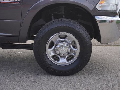 Used 2015 RAM 3500 SLT w/ Luxury Group AWD/4WD image 13