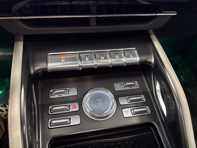 Used 2024 Lincoln Nautilus Premier w/ Equipment Group 102A AWD/4WD image 20