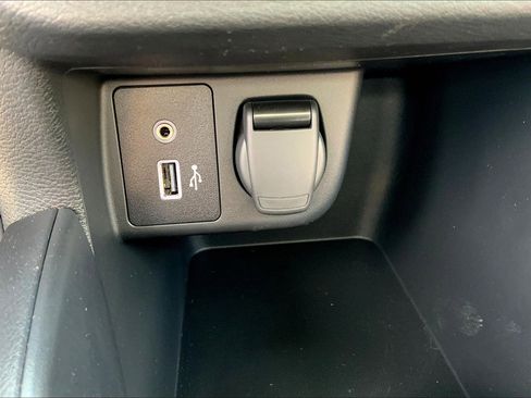 New 2025 Nissan Versa S w/ Trunk Package image 20