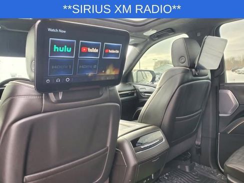 Used 2023 Cadillac Escalade ESV Sport Platinum image 15