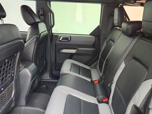 Used 2022 Ford Bronco Black Diamond image 20