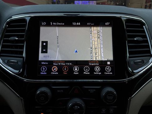 Used 2020 Jeep Grand Cherokee Limited w/ Trailer Tow Group IV RWD image 31