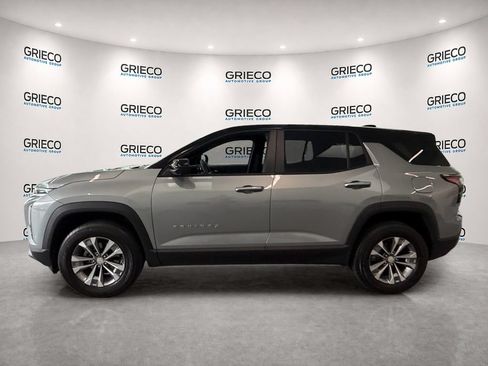 Used 2025 Chevrolet Equinox LT w/ Safety and Technology Package FWD image 4