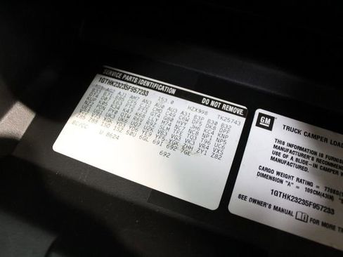 Used 2005 GMC Sierra 2500 SLT w/ Heavy-Duty Power Package image 15