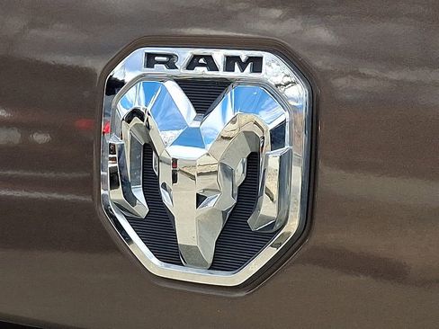 Used 2019 RAM 3500 Big Horn image 28