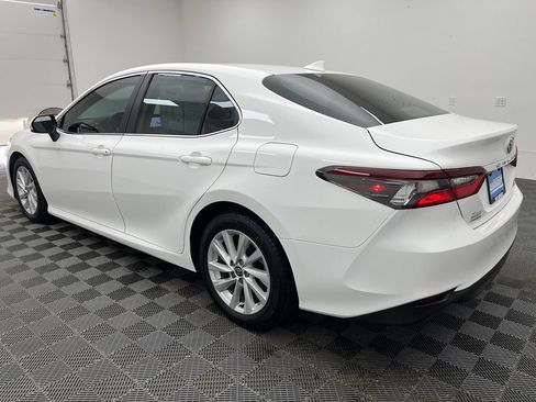 Used 2023 Toyota Camry LE FWD image 11