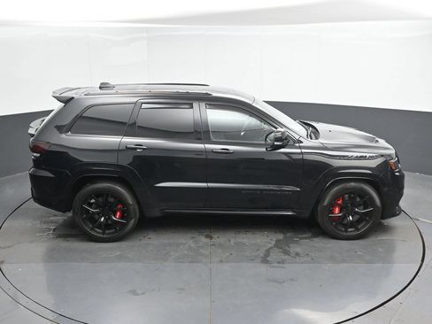 Used 2020 Jeep Grand Cherokee SRT w/ Trailer Tow Group IV AWD/4WD image 37