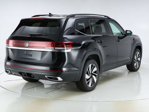 New 2026 Volkswagen Atlas SE FWD image 9