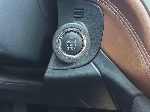 Used 2024 Subaru Outback Touring XT AWD/4WD image 18