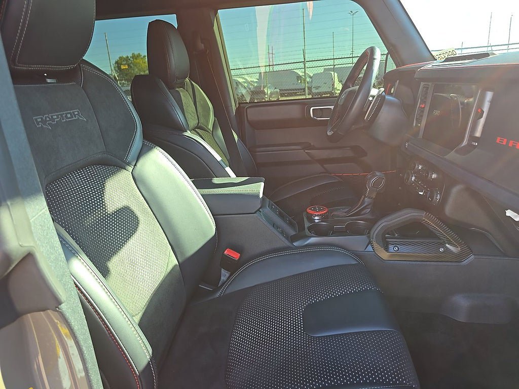 Used 2025 Ford Bronco Raptor AWD/4WD image 8