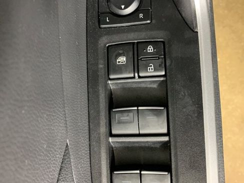 Used 2024 Toyota RAV4 XLE w/ Weather Package AWD/4WD image 17