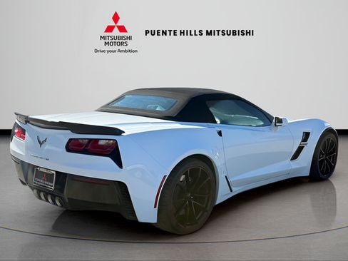 Used 2019 Chevrolet Corvette Grand Sport RWD image 5