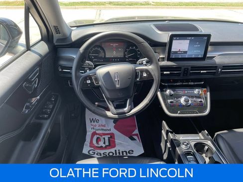 Certified 2022 Lincoln Corsair AWD w/ Equipment Group 101A image 16