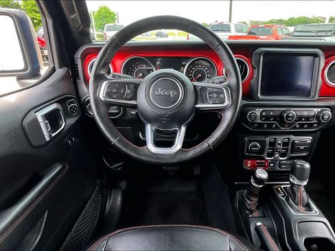 Used 2020 Jeep Wrangler Unlimited Rubicon AWD/4WD image 8