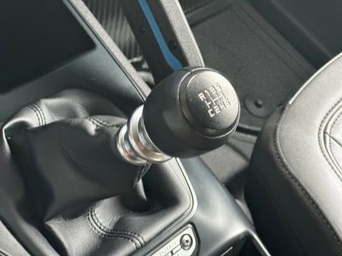 Certified 2024 Ford Bronco Black Diamond w/ Sasquatch Package image 22