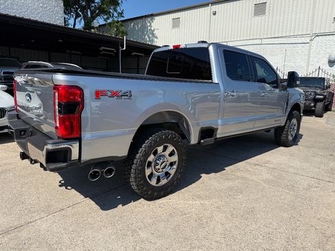 Used 2024 Ford F250 Lariat w/ Chrome Package AWD/4WD image 4