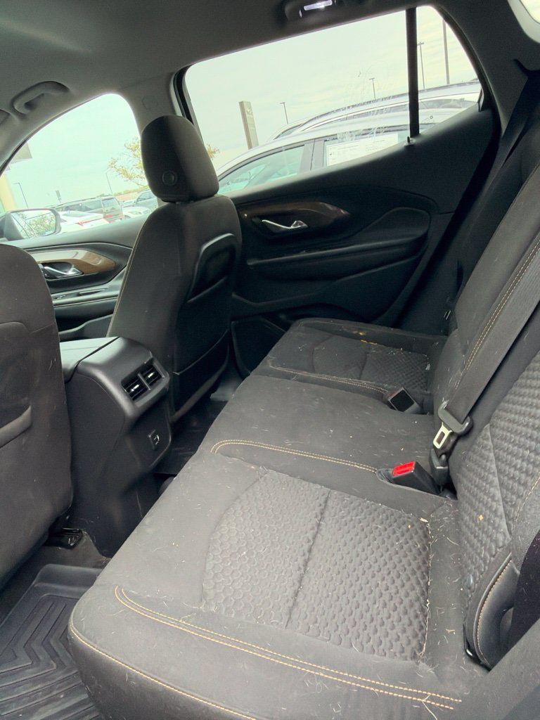 Used 2019 GMC Terrain SLE FWD image 4