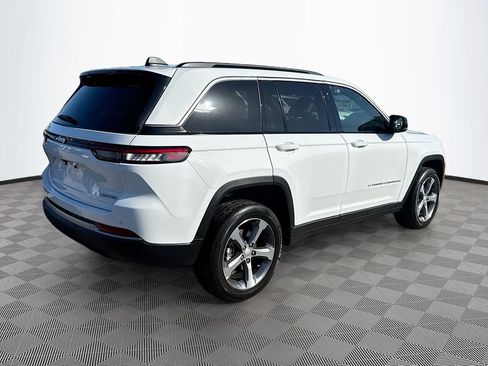 New 2026 Jeep Grand Cherokee Limited RWD image 5