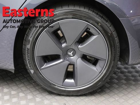 Used 2023 Tesla Model 3 Standard Range RWD image 8
